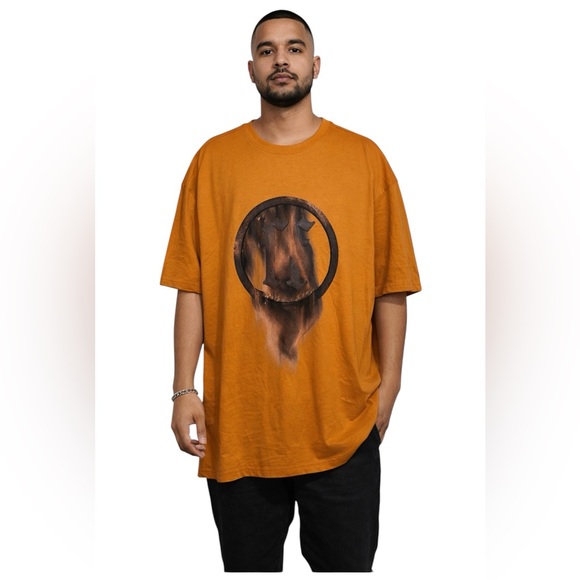 forgotten faces Other - Forgotten Faces Men's Orange Graphic Short Sleeve Short T-shirt Size: XL
